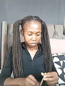 Snapshot of Cybil_Hearts chatting on April 2026 08:07:02 AM Cybil Hearts online show from April 2026 08:07:02 AM