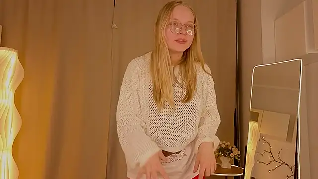 AlicaCohill online show from April 2026 07:08:02 PM