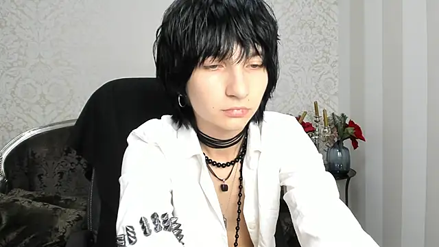 Snapshot of AdonBev chatting on July 2026 12:18:02 PM AdonBev online show from July 2026 12:18:02 PM