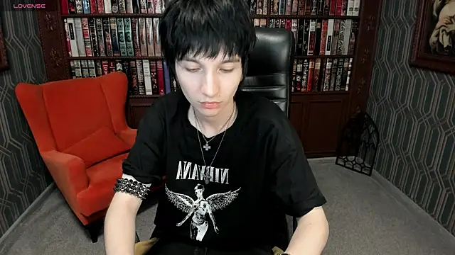 Snapshot of AdonBev chatting on July 2026 07:23:02 AM AdonBev online show from July 2026 07:23:02 AM