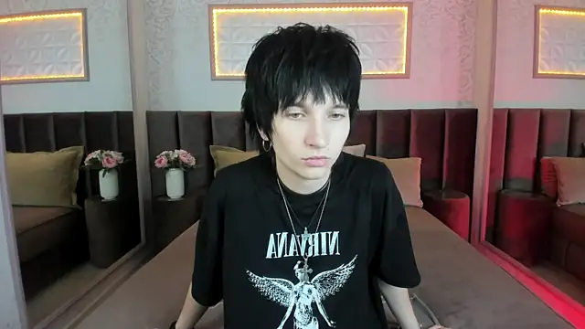 Snapshot of AdonBev chatting on July 2026 07:01:02 AM AdonBev online show from July 2026 07:01:02 AM