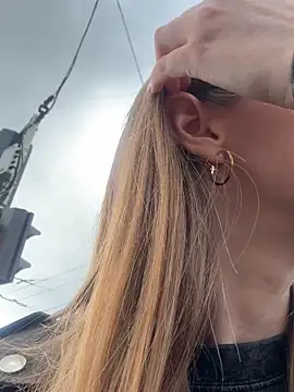 FReyja 44 online show from March 2026 11:32:02 AM