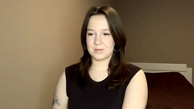 Snapshot of SatinyStoic chatting on April 2026 04:12:02 PM SatinyStoic online show from April 2026 04:12:02 PM