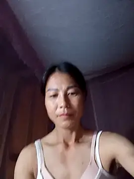 Snapshot of -Numin- chatting on April 2026 06:20:01 PM -Numin- online show from April 2026 06:20:01 PM