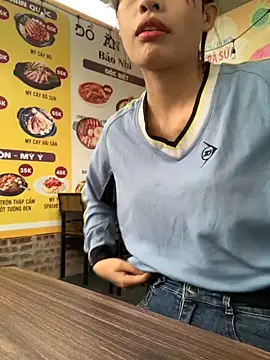 Sapphire-zz online show from April 2026 02:55:01 AM