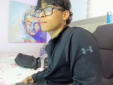 mathias oberlin online show from April 2026 08:13:02 PM