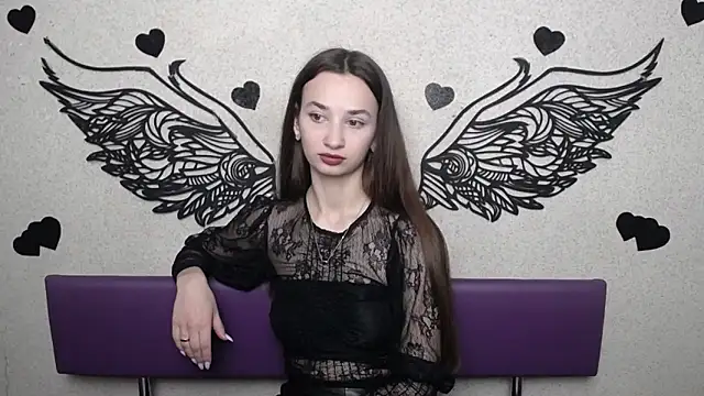 Je55icaBreeze online show from March 2026 11:00:01 AM