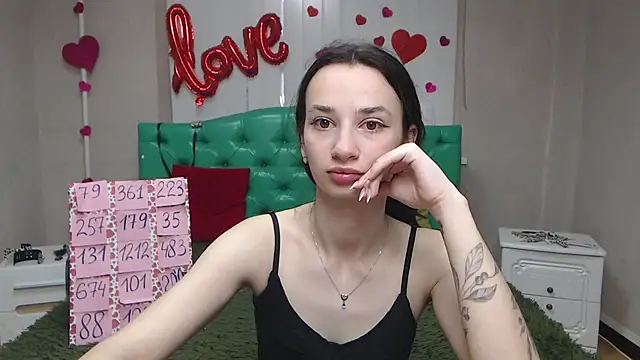 Snapshot of Je55icaBreeze chatting on May 2026 05:02:02 AM Je55icaBreeze online show from May 2026 05:02:02 AM