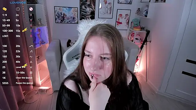Elisabeth Binder online show from July 2026 03:31:02 AM