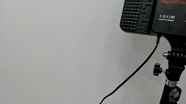 Snapshot of vannellope_roberts chatting on April 2026 01:52:01 PM vannellope roberts online show from April 2026 01:52:01 PM