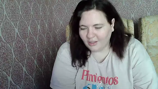 Snapshot of ElviraOreilllyX chatting on April 2026 02:00:02 PM ElviraOreilllyX online show from April 2026 02:00:02 PM