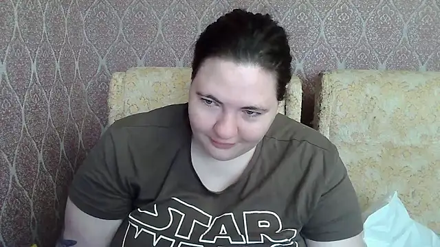 Snapshot of ElviraOreilllyX chatting on April 2026 05:34:02 AM ElviraOreilllyX online show from April 2026 05:34:02 AM