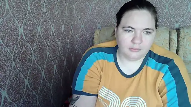 Snapshot of ElviraOreilllyX chatting on April 2026 05:56:01 AM ElviraOreilllyX online show from April 2026 05:56:01 AM