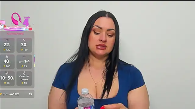 Snapshot of Simona_love777 chatting on March 2026 11:15:01 PM Simona love777 online show from March 2026 11:15:01 PM