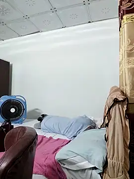 Jeryy68 online show from April 2026 11:19:02 PM