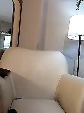 Snapshot of Nahomyrain chatting on April 2026 03:37:02 AM Nahomyrain online show from April 2026 03:37:02 AM