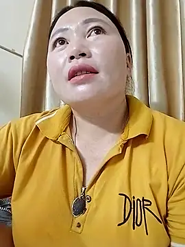 Snapshot of Lily_Daisy chatting on March 2026 11:17:01 PM Lily Daisy online show from March 2026 11:17:01 PM