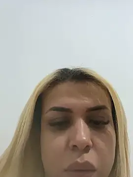 Snapshot of marcellyfiori chatting on March 2026 04:06:01 AM marcellyfiori online show from March 2026 04:06:01 AM