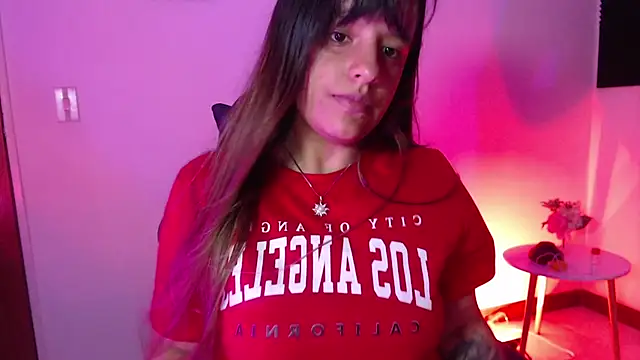 Ivvy Bloom online show from June 2026 12:46:02 AM