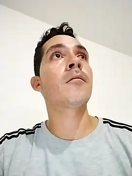 Gabriel leon33 online show from April 2026 05:29:02 AM