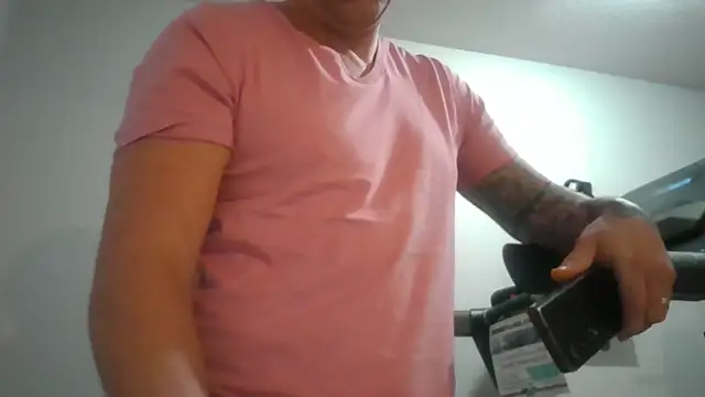 Snapshot of Cutecamboy4you chatting on March 2026 02:00:02 PM Cutecamboy4you online show from March 2026 02:00:02 PM