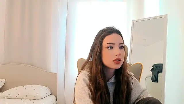 Snapshot of noonespyed chatting on March 2026 04:45:02 AM noonespyed online show from March 2026 04:45:02 AM