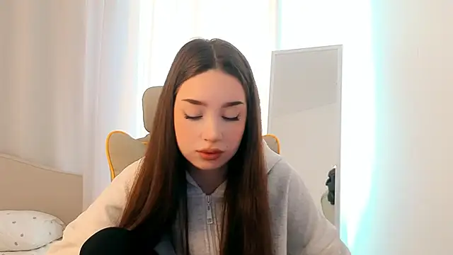 Snapshot of noonespyed chatting on March 2026 04:46:01 AM noonespyed online show from March 2026 04:46:01 AM