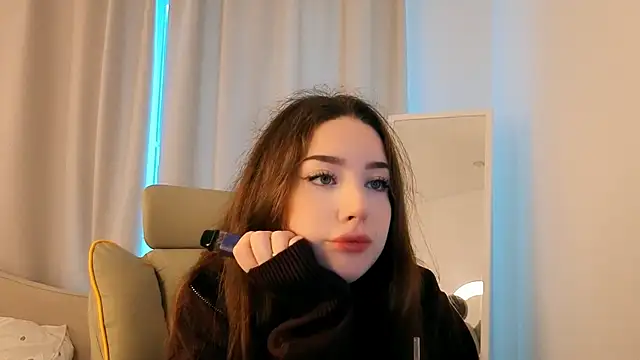 Snapshot of noonespyed chatting on April 2026 04:55:01 AM noonespyed online show from April 2026 04:55:01 AM