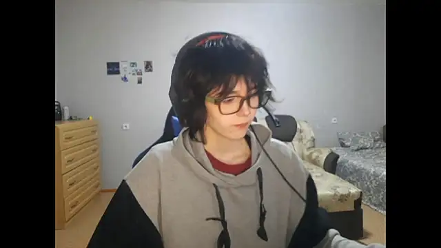 Snapshot of ShaynaLinley chatting on April 2026 09:21:02 PM ShaynaLinley online show from April 2026 09:21:02 PM