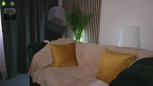 Snapshot of Ema_Reese chatting on March 2026 08:09:02 AM Ema Reese online show from March 2026 08:09:02 AM