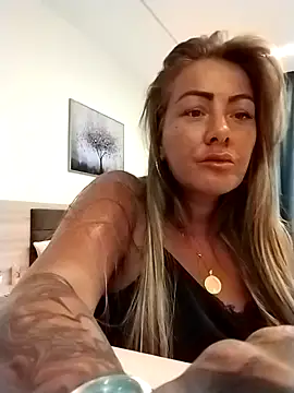 Exotic ParisX online show from March 2026 05:51:02 PM