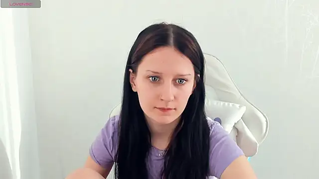 Addelin tarro online show from April 2026 11:10:01 AM