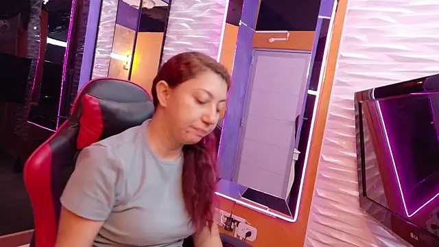 Snapshot of Julietta_mx chatting on April 2026 01:28:01 PM Julietta mx online show from April 2026 01:28:01 PM