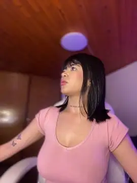 Violetaa pink18 online show from April 2026 01:51:02 PM