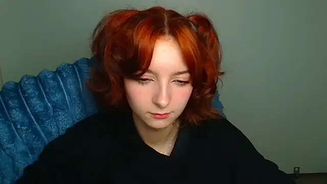 Snapshot of Butterfly_Milly chatting on March 2026 12:22:01 PM Butterfly Milly online show from March 2026 12:22:01 PM