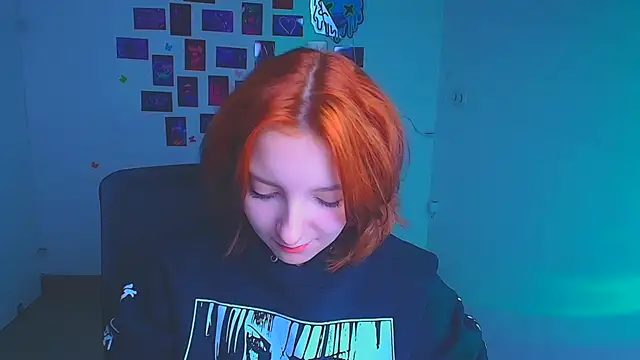 Snapshot of Butterfly_Milly chatting on March 2026 12:38:02 PM Butterfly Milly online show from March 2026 12:38:02 PM