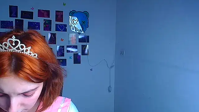 Snapshot of Butterfly_Milly chatting on April 2026 02:25:02 PM Butterfly Milly online show from April 2026 02:25:02 PM