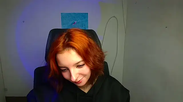 Snapshot of Butterfly_Milly chatting on April 2026 11:33:02 AM Butterfly Milly online show from April 2026 11:33:02 AM