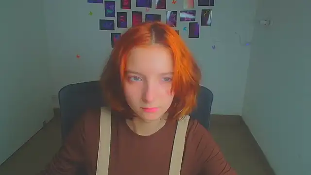 Snapshot of Butterfly_Milly chatting on April 2026 11:43:01 AM Butterfly Milly online show from April 2026 11:43:01 AM