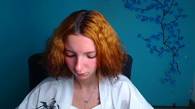 Snapshot of Butterfly_Milly chatting on June 2026 11:36:01 AM Butterfly Milly online show from June 2026 11:36:01 AM