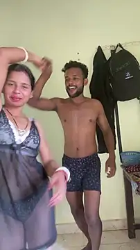 Snapshot of hornysofiya chatting on April 2026 04:18:02 AM hornysofiya online show from April 2026 04:18:02 AM