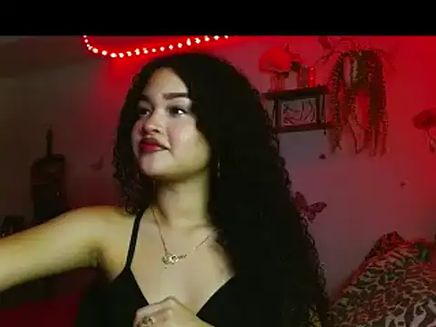 Snapshot of angel_lust1 chatting on April 2026 11:05:01 PM angel lust1 online show from April 2026 11:05:01 PM