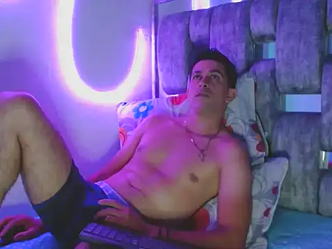 Snapshot of 21Latinlover chatting on April 2026 12:41:02 AM 21Latinlover online show from April 2026 12:41:02 AM