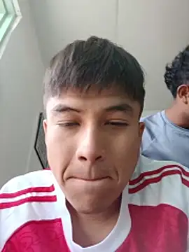 TwoMuchFun11 online show from April 2026 04:44:02 PM