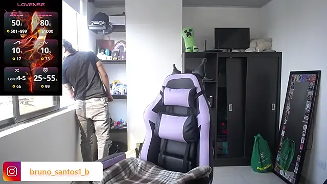 Snapshot of Bruno_santos1 chatting on April 2026 01:28:01 PM Bruno santos1 online show from April 2026 01:28:01 PM