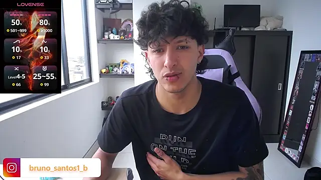 Snapshot of Bruno_santos1 chatting on April 2026 01:25:02 PM Bruno santos1 online show from April 2026 01:25:02 PM