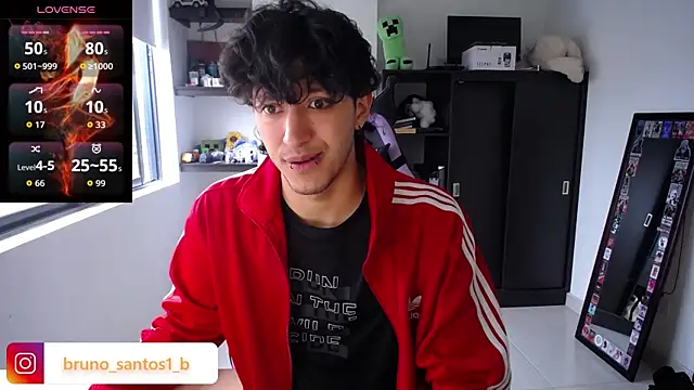 Snapshot of Bruno_santos1 chatting on May 2026 12:45:02 PM Bruno santos1 online show from May 2026 12:45:02 PM
