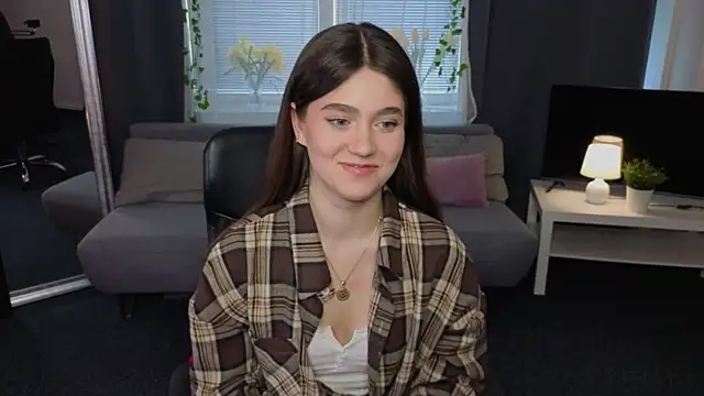 SunnyBloss online show from March 2026 01:11:02 PM