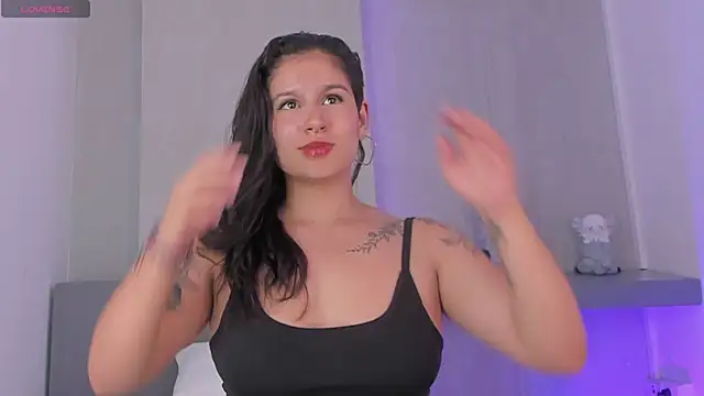 Snapshot of aurarosse_ chatting on March 2026 12:22:01 PM aurarosse online show from March 2026 12:22:01 PM