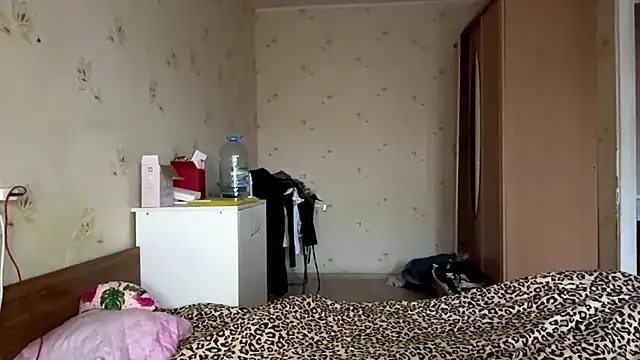 Snapshot of Sophia_Blonde chatting on April 2026 02:11:02 PM Sophia Blonde online show from April 2026 02:11:02 PM